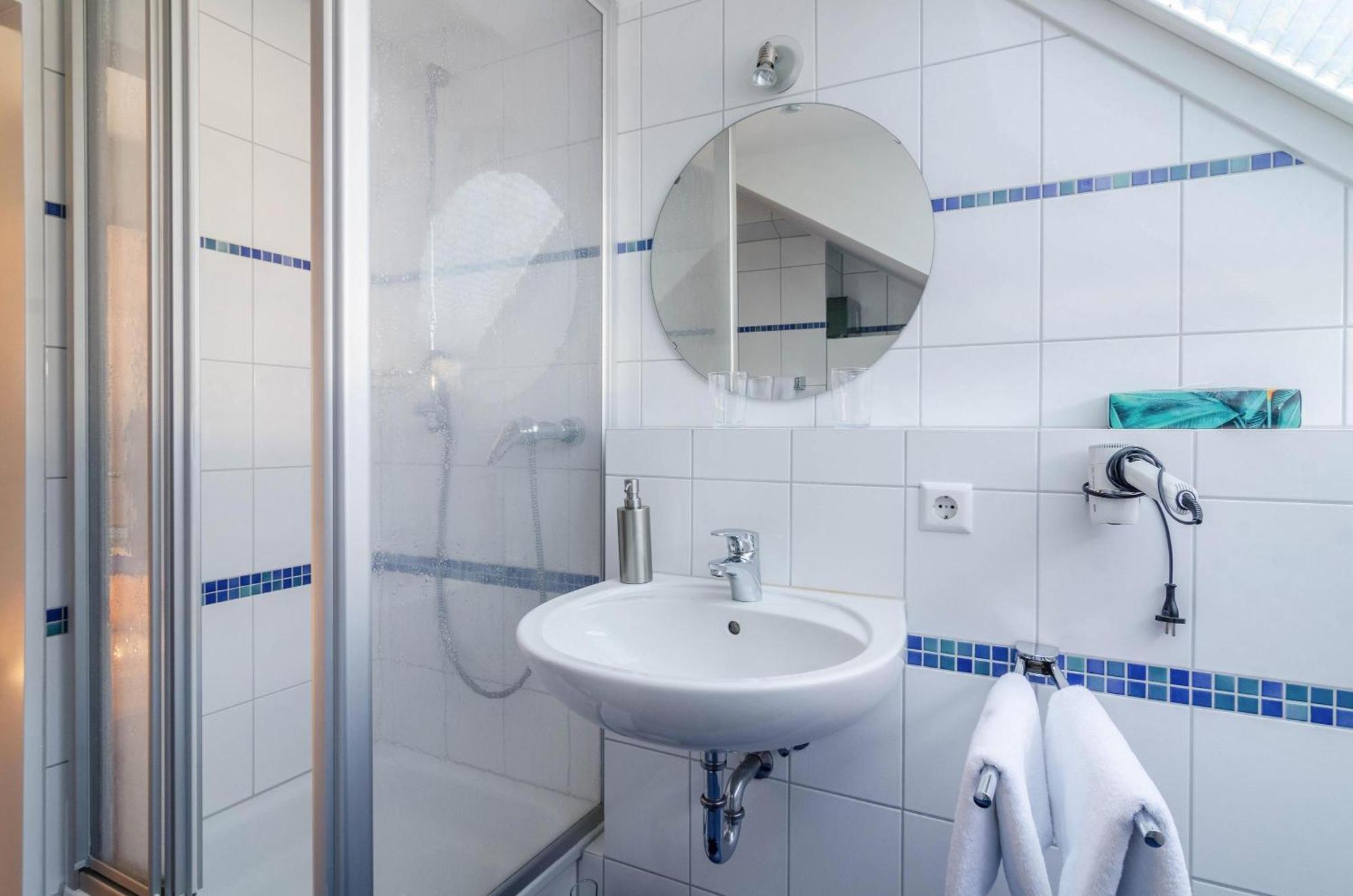 Ferienwohnung Roth อูเบอร์ลิงเงน ภายนอก รูปภาพ